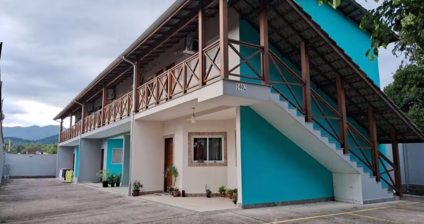 Casa em Condomínio no Jardim Gaivotas