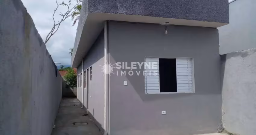 Casa com 2 quartos à venda no Balneário dos Golfinhos, Caraguatatuba 
