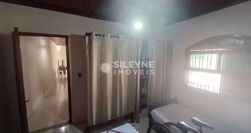 Casa com 2 quartos à venda no Poiares, Caraguatatuba 