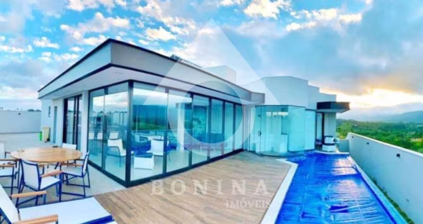 Casa Cinematográfica- Terras da Alvorada- Alto Padrão MOBILIADA com piscina, sauna, 4 suítes sendo, closet, banheira, área gourmet.