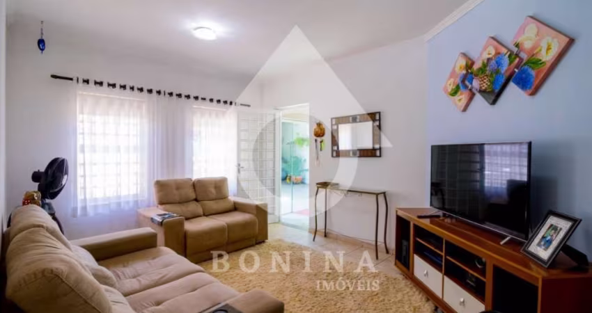 Casa  com 03 dormitórios a venda 142m² $ 550.000