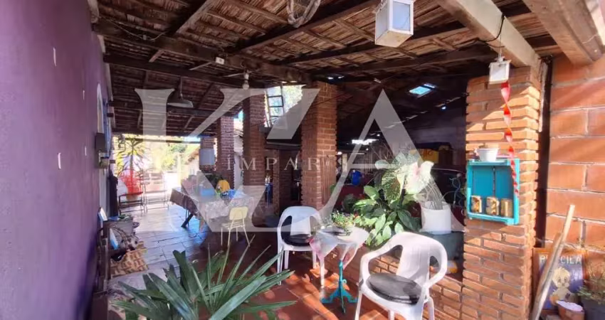Chácara à venda no bairro da mina, em itupeva/sp, com terreno 3570m2 e 175m2 ac com fácil acesso à rodovia hermenegildo tonoli e ao centro