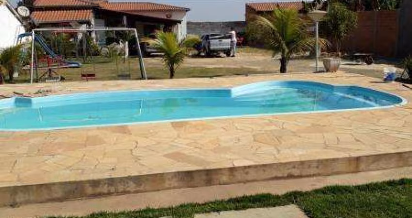 Chácara para Venda em Limeira, Zona Rural, 1 dormitório, 1 suíte, 1 banheiro, 13 vagas