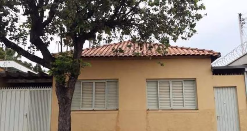 Casa para Venda em Limeira, Vila Paulista, 4 dormitórios, 2 banheiros, 2 vagas
