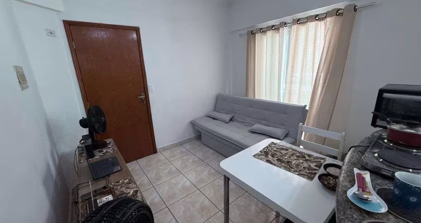 Apto para locação no Boqueirão com com sacada Mobiliado 1 dormitório R$2.400,00