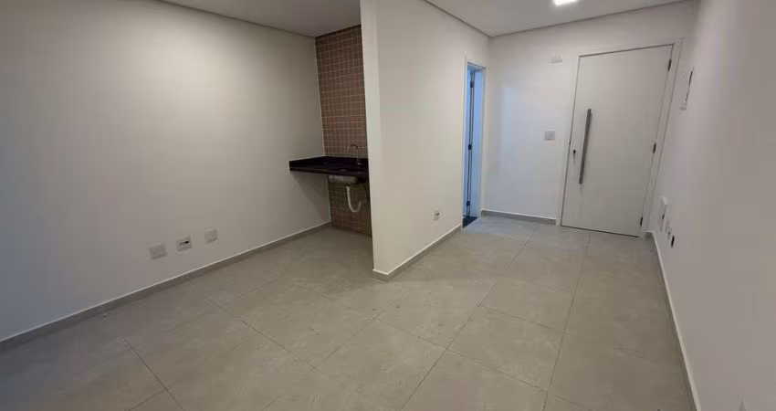 Sala Comercial 38m² para Alugar no Boqueirão, Praia Grande – Andar baixo