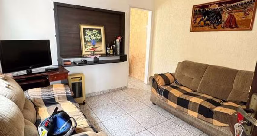 Casa geminada a venda no Canto do forte - 3 dormitórios!