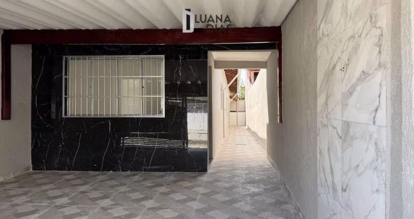 Casa geminada reformada a venda na Tupi - 2 dormitórios.