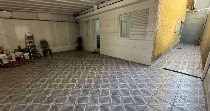 Casa térrea a venda na ocian zona 2  possui  2 dormitórios por r$320.000,00