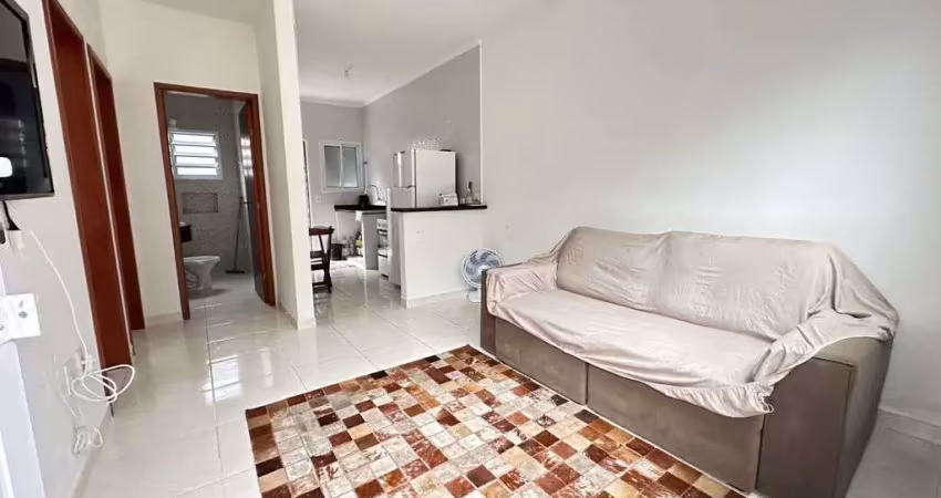 Casa de condomínio a venda no jardim princesa - 2 dormitórios.