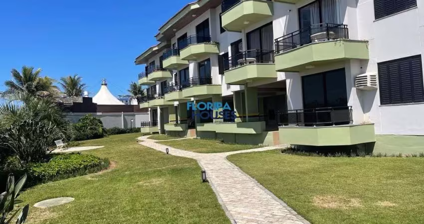 Apartamento 02 dormitórios frente ao mar na praia dos ingleses