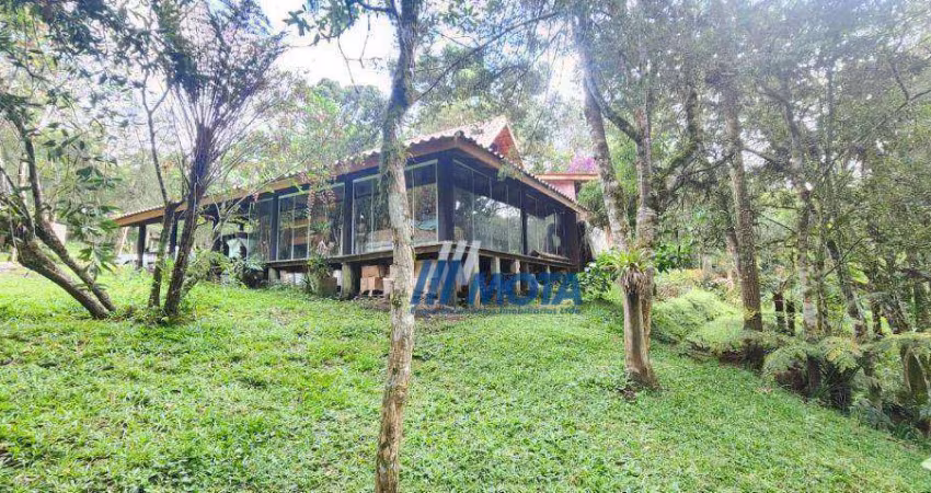 Chácara à Venda em Quatro Barras  58.240 m² com Riqueza Natural e Excelente Localização!