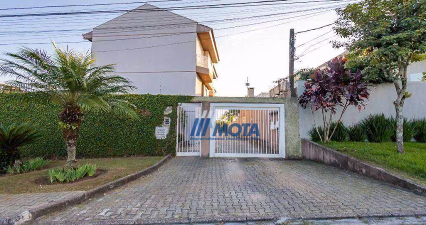 Sobrado com 3 dormitórios para alugar, 180 m² por R$ 5.329,36/mês - Bacacheri - Curitiba/PR