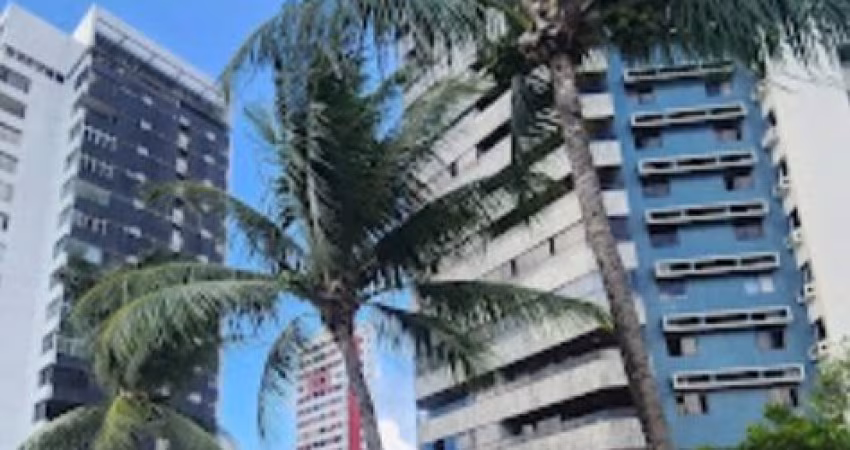 Viva o Luxo na Cobertura do Edifício Talhamar em Candeias!