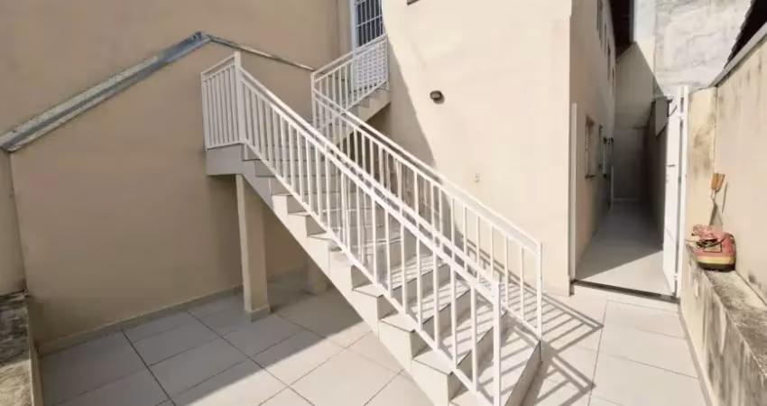 Casa Jd.City-R$ 1.560,00 + iptu