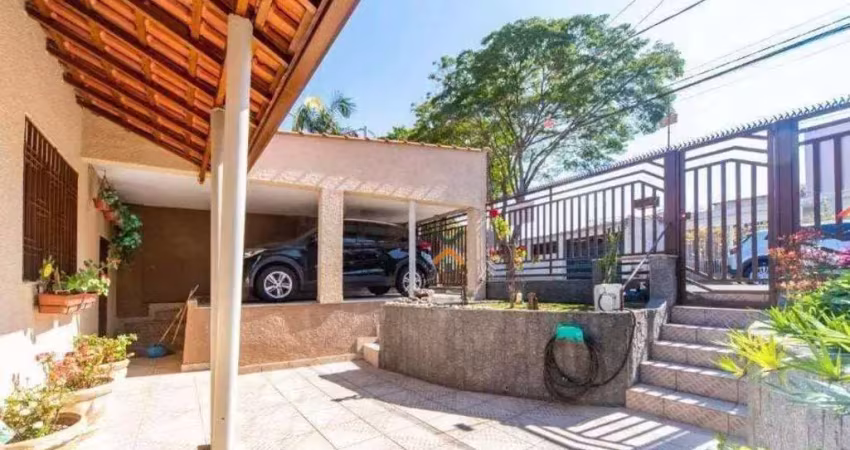 Casa com 3 dormitórios à venda, 136 m² por R$ 799.000,00 - Vila Guiomar - Santo André/SP