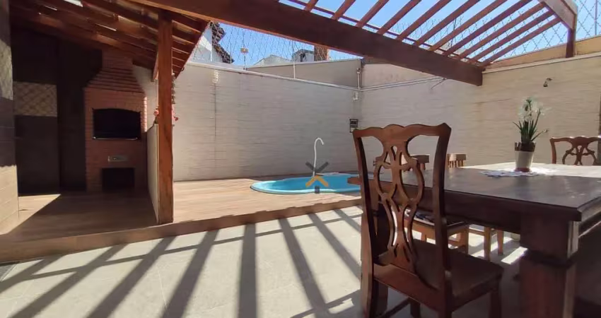 Sobrado com 4 dormitórios à venda, 295 m² por R$ 2.756.000,00 - Jardim São Caetano - São Caetano do Sul/SP