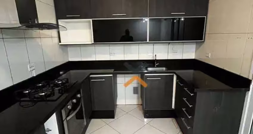 Sobrado com 2 dormitórios à venda, 90 m² por R$ 420.000,00 - Parque João Ramalho - Santo André/SP