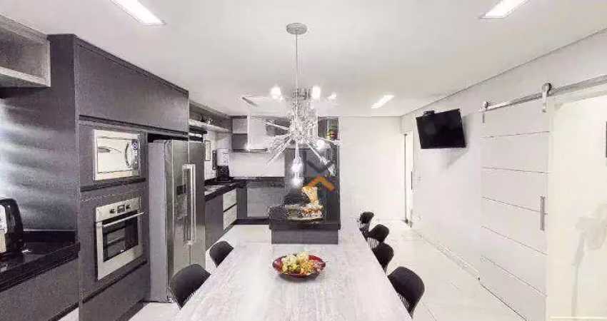 Sobrado com 3 dormitórios à venda, 386 m² por R$ 2.660.000,00 - Vila Pires - Santo André/SP