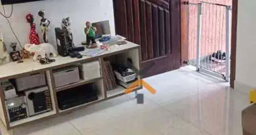 Sobrado com 3 dormitórios à venda, 112 m² por R$ 600.000,00 - Demarchi - São Bernardo do Campo/SP