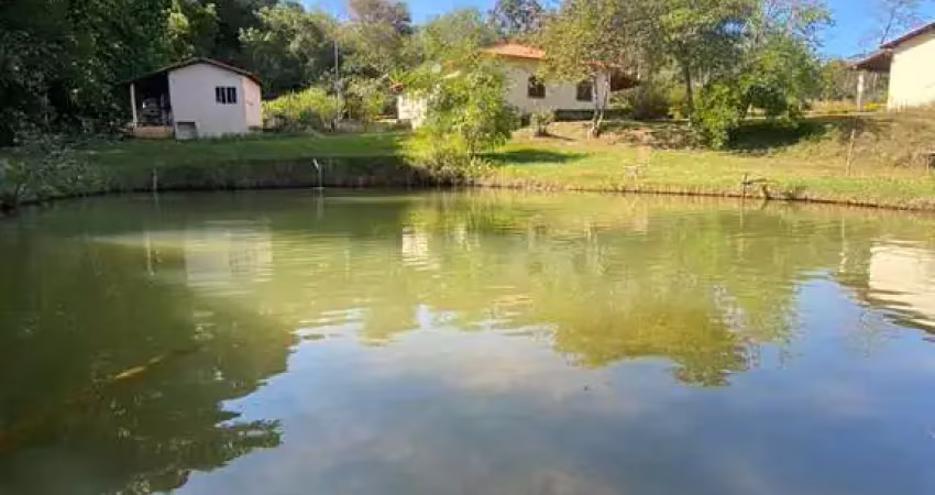 Fazenda à venda na rua R, 36, Central, Mateus Leme
