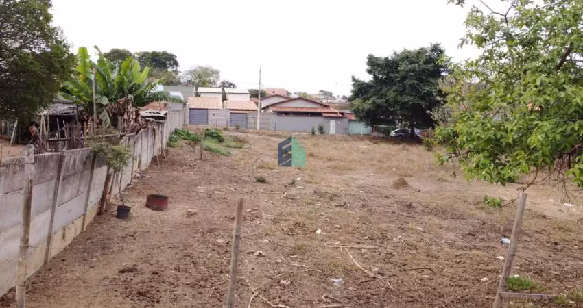 Terreno à venda na Rua 15, 1515, Central, Mateus Leme