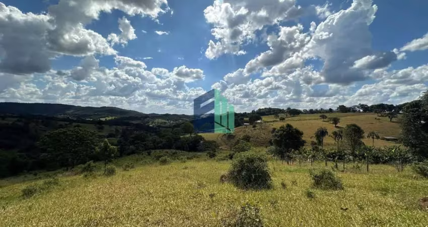 Terreno com área de 10.000m² em mateus leme – mg localizado na região de sítio n