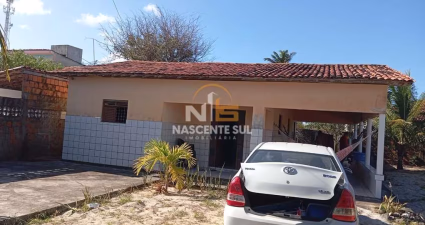 Casa à venda no bairro Praia de Fagundes - Lucena/PB