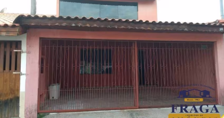 CASA C/ 175 M² / 02 QUARTOS SENDO 01 SUÍTE / 02 VAGAS