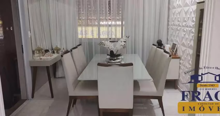 CASA 170 M² | 2 QUARTOS SENDO 1 SUÍTE | 2 VAGAS