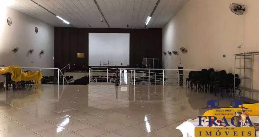 Prédio comercial com 12 salas, 1500m², jardim santa rosália