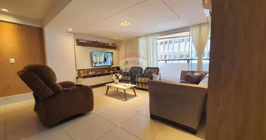 Vende-se apartamento com 3 quartos e 153m² no tirol