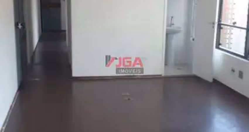 Sala Comercial, 55m², com 02 banheiros, 01 vaga coberta com manobrista, Vila Mariana, Na Zona Sul De São Paulo