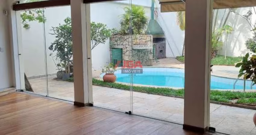 Sobrado de luxo no Planalto Paulista, São Paulo- 4 suítes, 4 salas, 7 banheiros, 4 vagas, 500m². Venda ou locação!