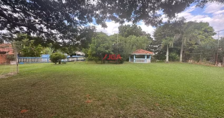 Chácara à venda em Monte Mor-SP: 3 quartos, 1 sala, 5 banheiros, 4 vagas de garagem, 1.580,00 m² de área.