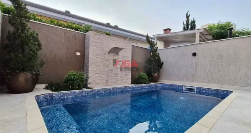 Linda casa com piscina em condomínio fechado no jardim Marajoara