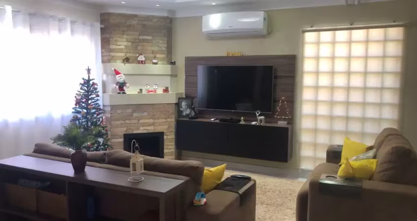 Linda casa totalmente mobiliado, pronto para morar.