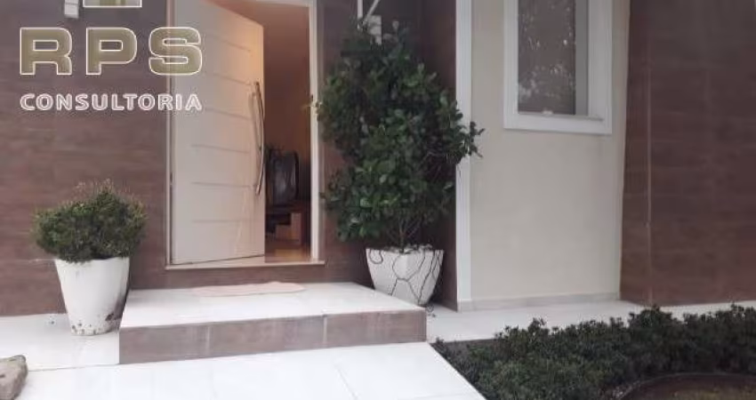 Casa à venda no Jardim Pauista em Atibaia, semi-mobiliada, 3 quartos, 5 banheiros, linda vista. São 280m² de área construída em terreno de 450m²