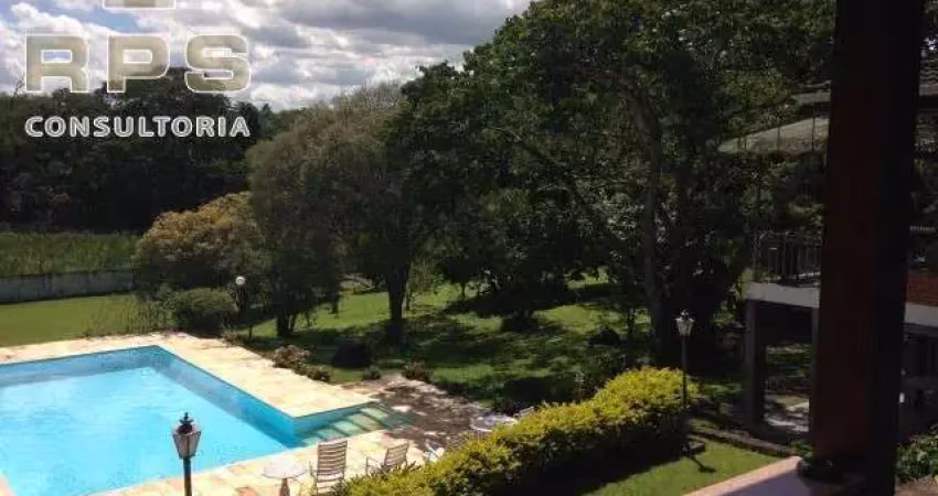 Casa em excelente bairro de atibaia, com vista para a pedra grande, comprar chacara com 09 quartos , imobiliaria em atibaia