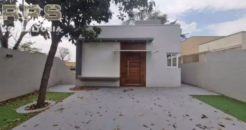 Casa para locação no jardim maristela, excelente localização e totalmente isolada