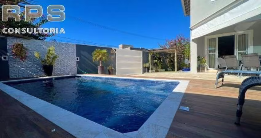 Casa à venda no Condominio Altos da Floresta em Atibaia, excelente localização, dentro da cidade, área verde e lazer, 3 quartos sendo 3 suítes, linda!