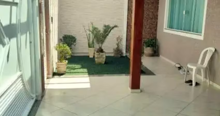 Casa térrea à venda em Atibaia, 3 quartos,  quintal