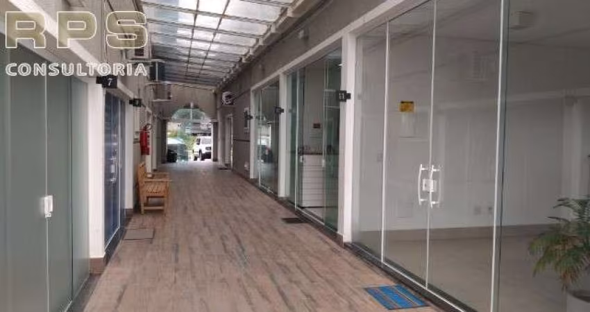 Sala para locação comercial em excelente localização , com 35 m² , sendo 01 sala e 01 banheiro