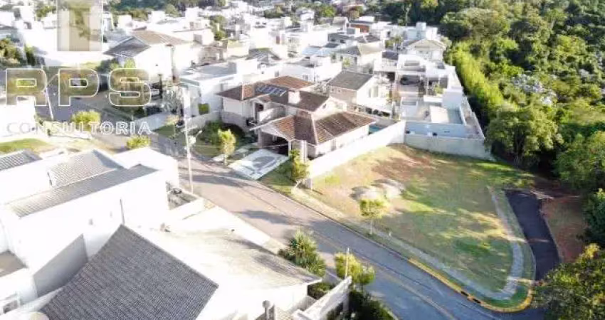 Terreno a venda em condomínio fechado altos da floresta em atibaia com projeto aprovado para construir.