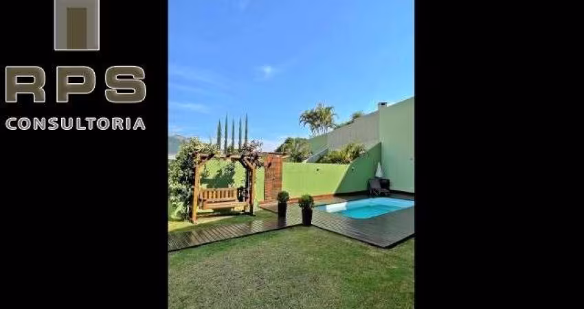 Casa à venda no Jardim Paulista em Atibaia, com 03 suítes, escritório, piscina e área gourmet com churrasqueira