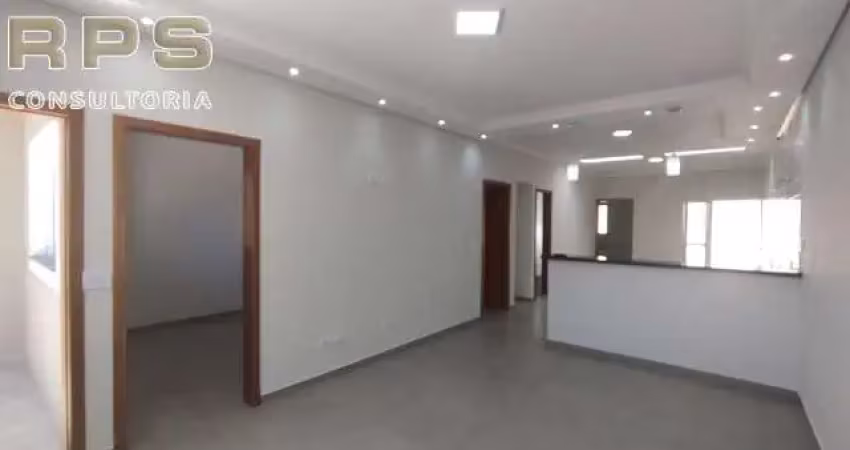 Casa térrea com piscina e 3 quartos