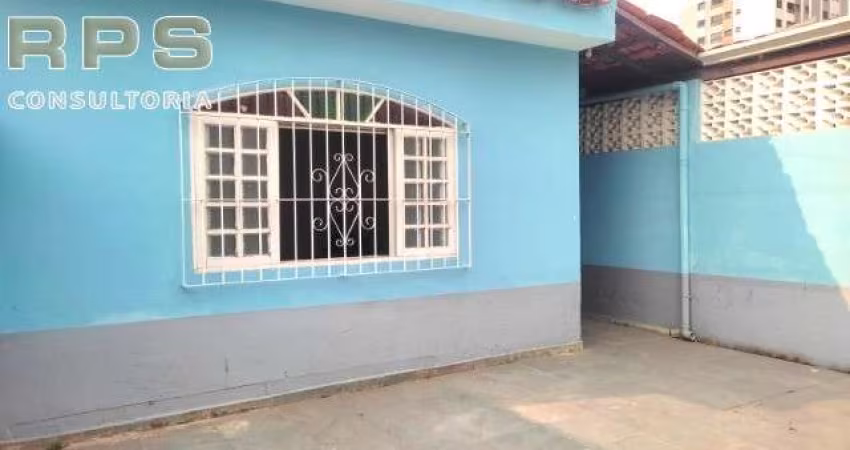 Casa térrea à venda no bairro Atibaia Jardim em Atibaia, 3 quartos sendo 1 suite, com acessibilidade, comodos amplos, 116m² de construção!