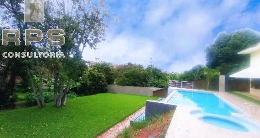 Linda chácara no Jardim Estancia Brasil em Atibaia , com 03 dormitórios, 01 suite , piscina com borda infinita, área gourmet churrasqueira