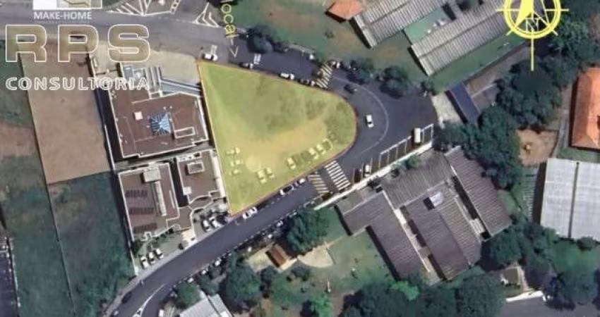 Excelente terreno localizado no Centro de Atibaia  Com 1.280,55 m²  O zoneamento ZC2 do local permite empreendimento residencial ou comercial