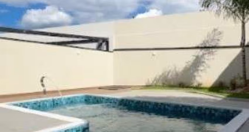 Casa totalmente térrea em Atibaia, 200 m² área ,com 03 suites , 01 master com espaço para closet , sala com pé direito 6 mts , cozinha planejada
